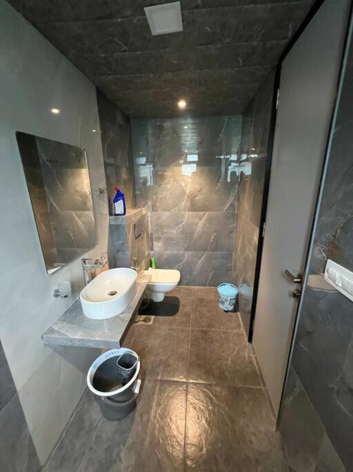 Stayhaven Starmount 4Bhk & Pool Mumbai Luaran gambar